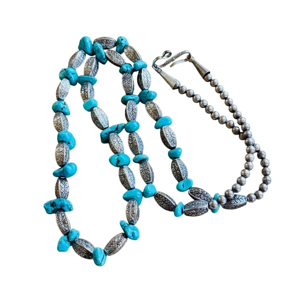 VTG 70s Blue Turquoise Southwestern Style Necklace Genuine Stone Beaded 42g 32"